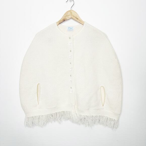 1960s Julius Berger Knit Sweater Cape Poncho One Size Acrylic Cape Pearls Bows - Picture 2 of 7
